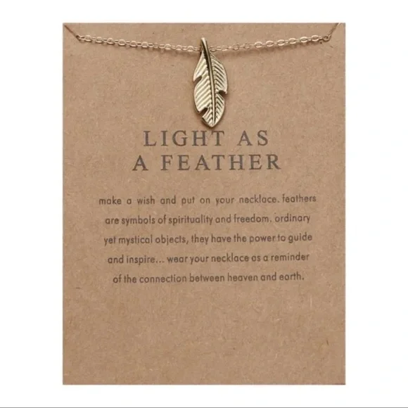 NEW Feather Necklace - Picture 3 of 3